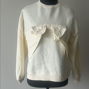 ZARA Girls’ Cream Sweatshirt with Satin Bow Detail – Size 11-12 (152 cm)